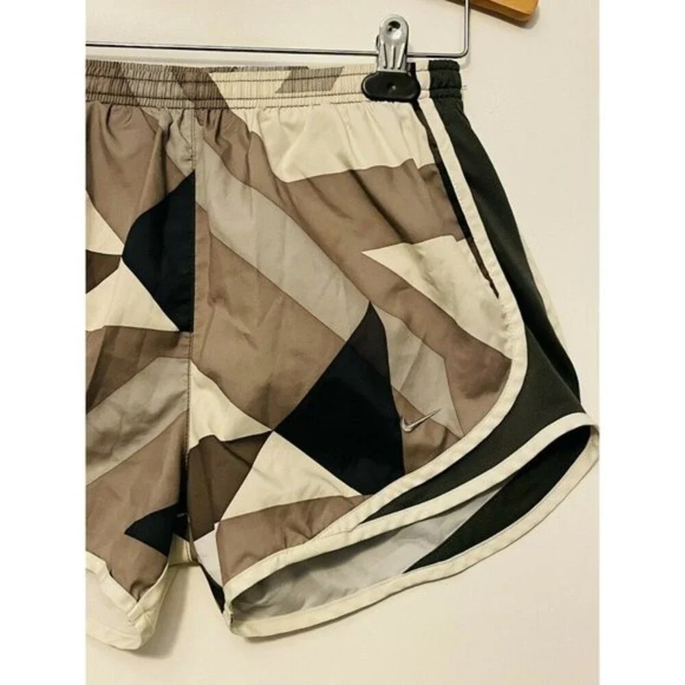 Nike DriFit Multi Color Gray Black Aztec Pattern Running Shorts Womens Small